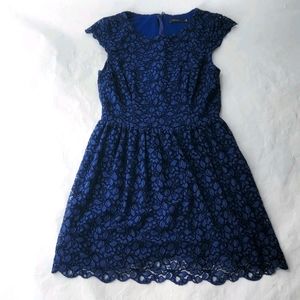 Aritzia Talula Blue Belgravia Lace Dress Sz 4